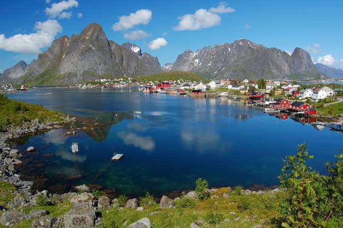 Reine-Lofoten-HD-Wallpapers